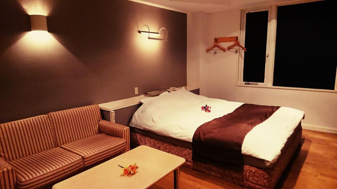 Aloha Inn Aine (Adults Only) Fukuchiyama Esterno foto